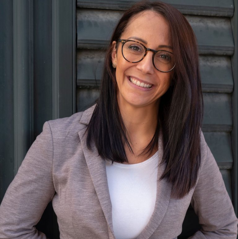 1150168 warm 3 768x772