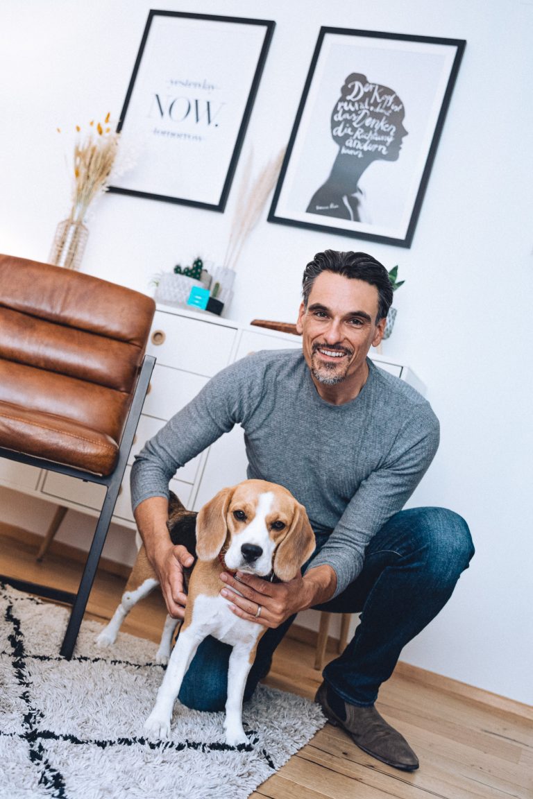 CBBE5BD1 D028 49A2 ADD4 DA46C4DE3626 768x1152